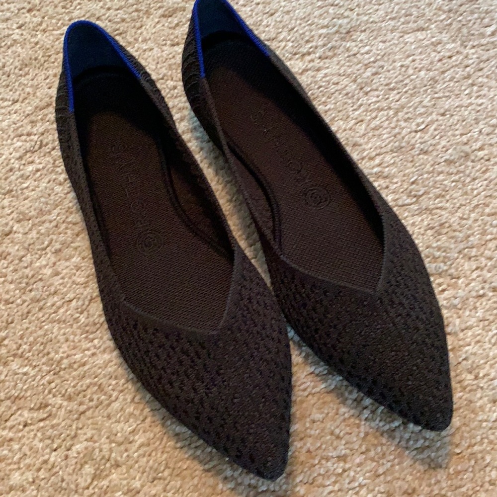 Rothy’s black honeycomb weave pointed toe flats